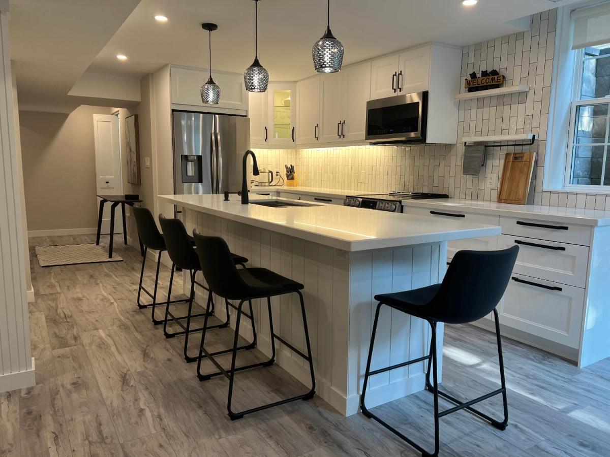 The Croft House - 2 Bedroom 1 Bathroom Suite Burlington Exterior foto